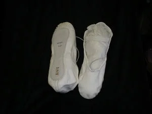 Economy Dansoft -- Leather Full Sole Ballet -- White