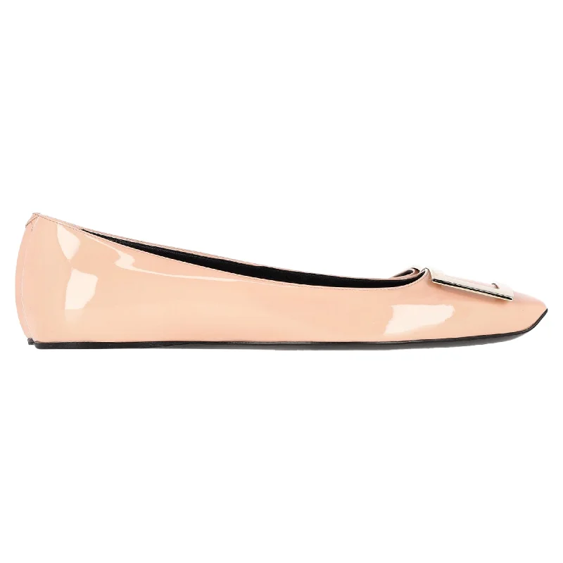 Roger Vivier Trompette Buckle Detail Ballet Flats in Nude Patent Leather